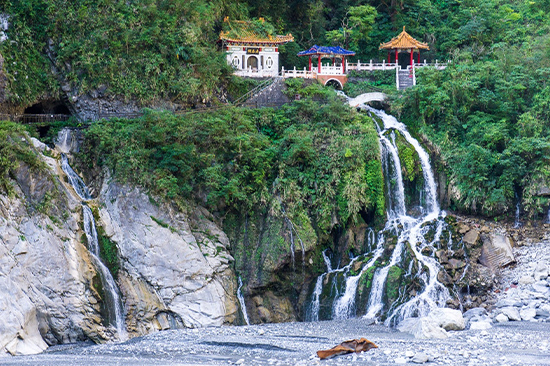 Book Private Taroko Gorge Day Tours | Holigoes Travel | Taiwan Day Tour